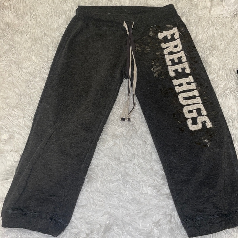 Vintage Gray and White Capris
